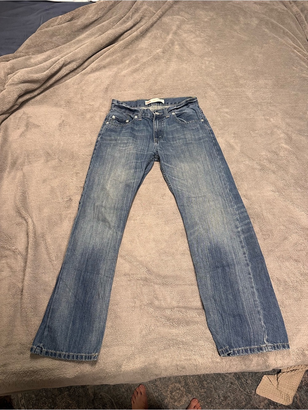 Levi's Women's 505 Straight-Leg Jeans 27 x 27